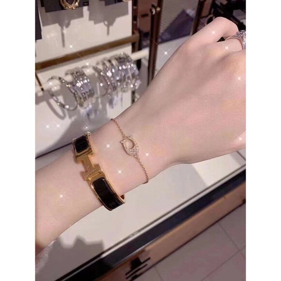 Coach 91427 Pave Signature Slider Bracelet, Gold NWT, Org $78, Limited Edition - Picture 7 of 10
